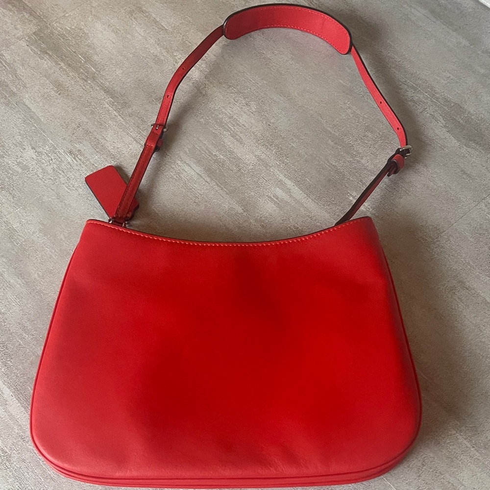 COACH- Poppy Red Shoulder Bag- Penelope- like new - Picture 4 of 14